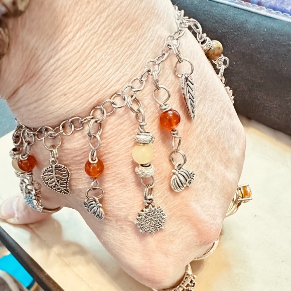 Stainless Steel Chain Bracelet Fall Charms & Crystal Beads Leaves Pumpkins Trees - Picture 12 of 15